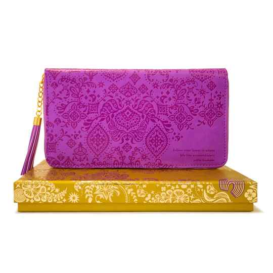 Berry Bliss - Travel Clutch